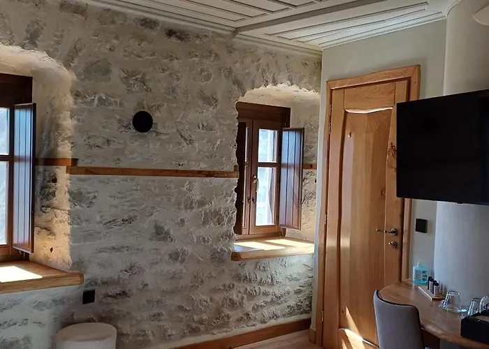 Casagli Luxury Hotel *